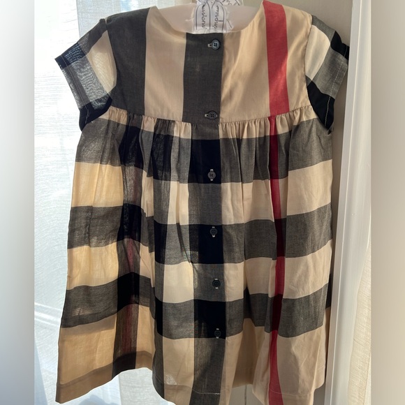 NWT Burberry toddler dress 2Y - Picture 2 of 6